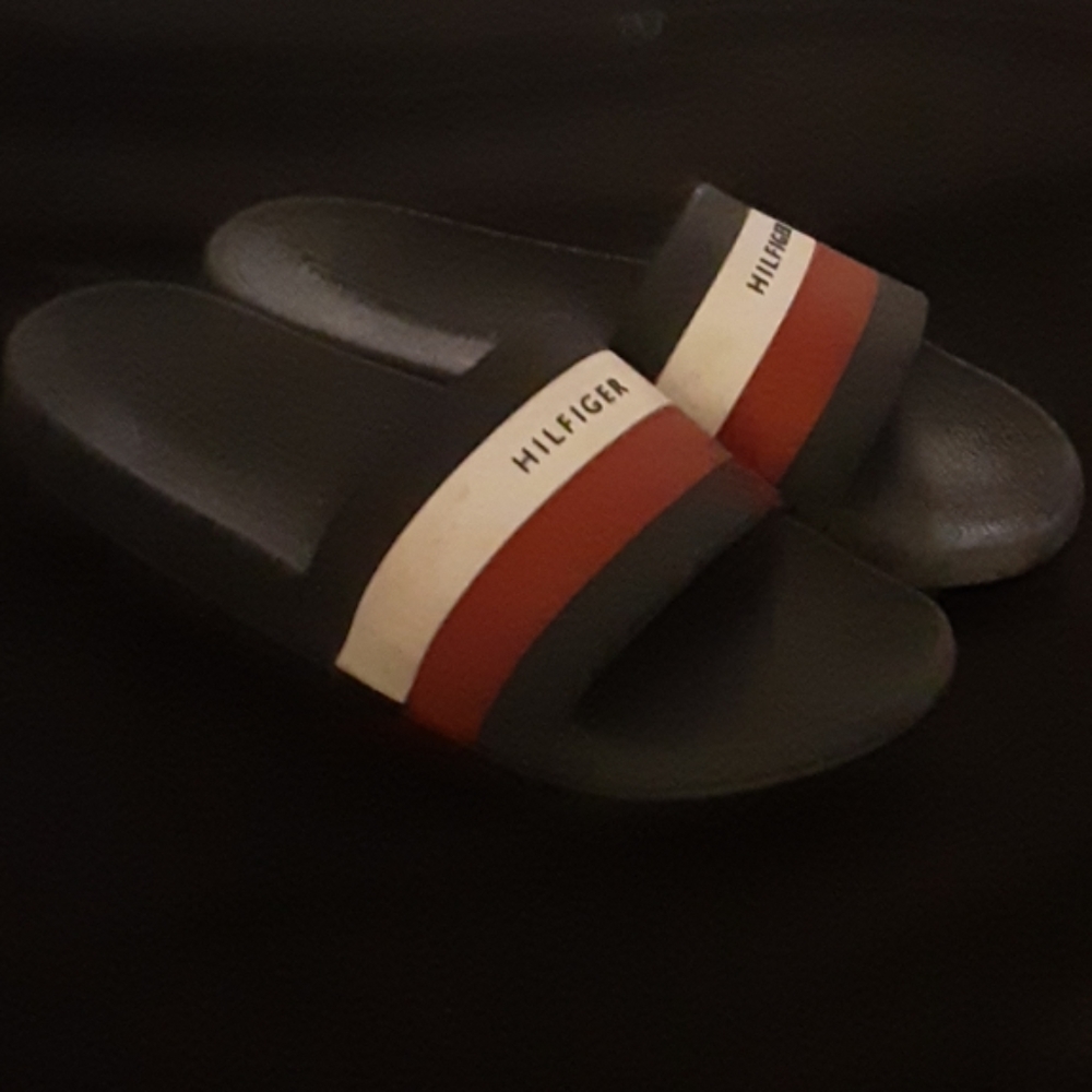 Tommy Hilfiger slides